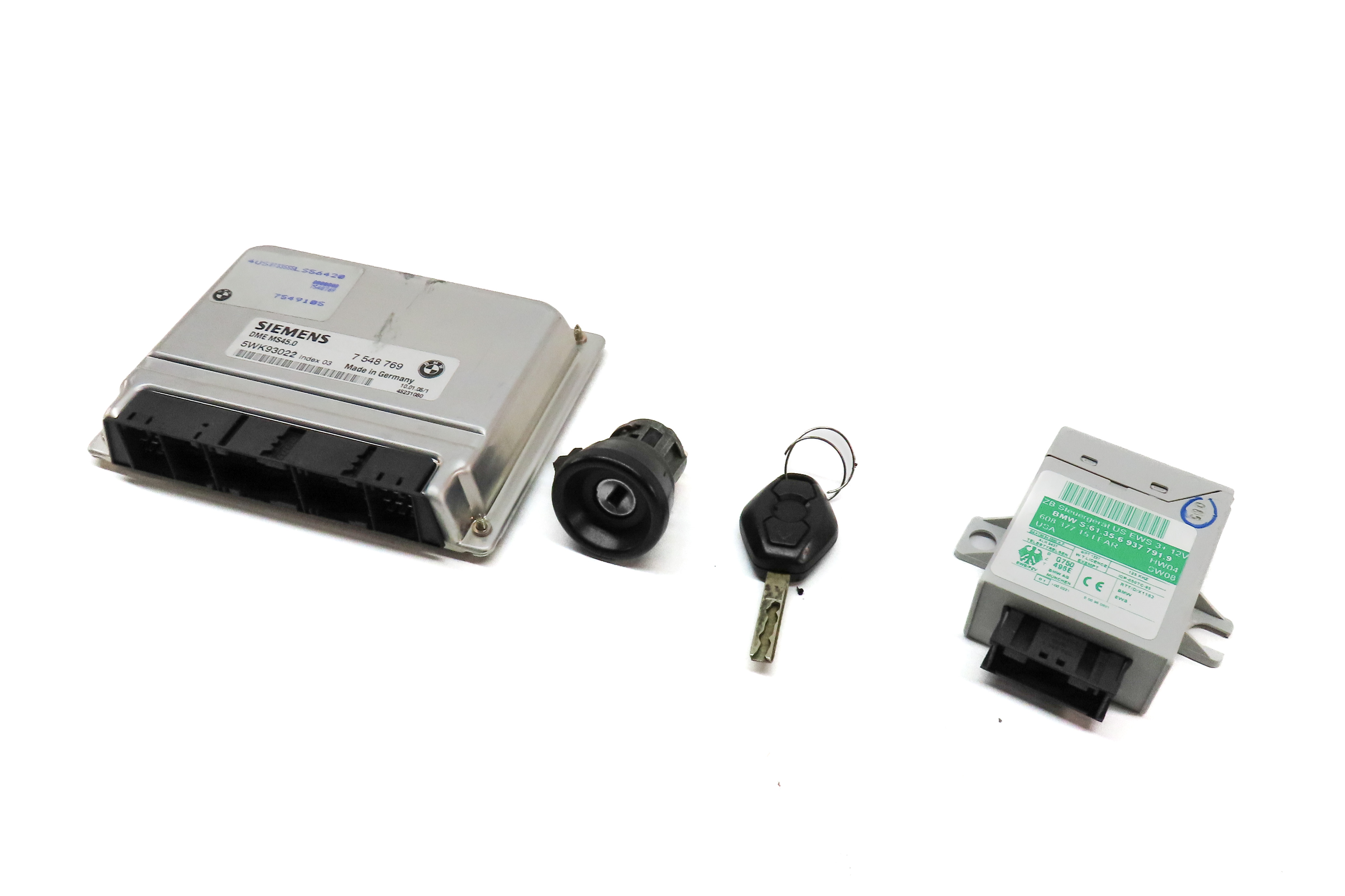 03-05 BMW Z4 (E85) 2.5L M54 ENGINE ECM DME IMMOBILIZER CONTROL MODULE KEY SET — exact item pictured